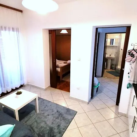 Miha Appartamento Krk Town