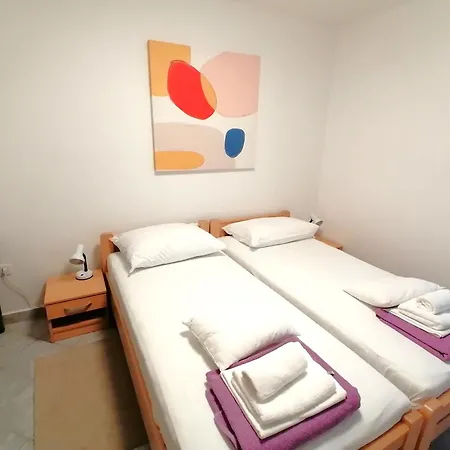 Miha Apartman Krk Town