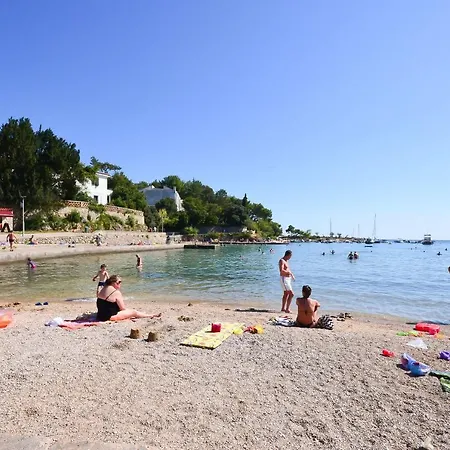 Miha Apartman Krk Town